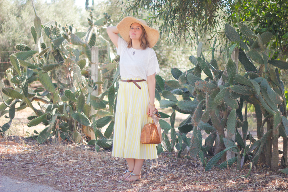 look de verano con falda campesina